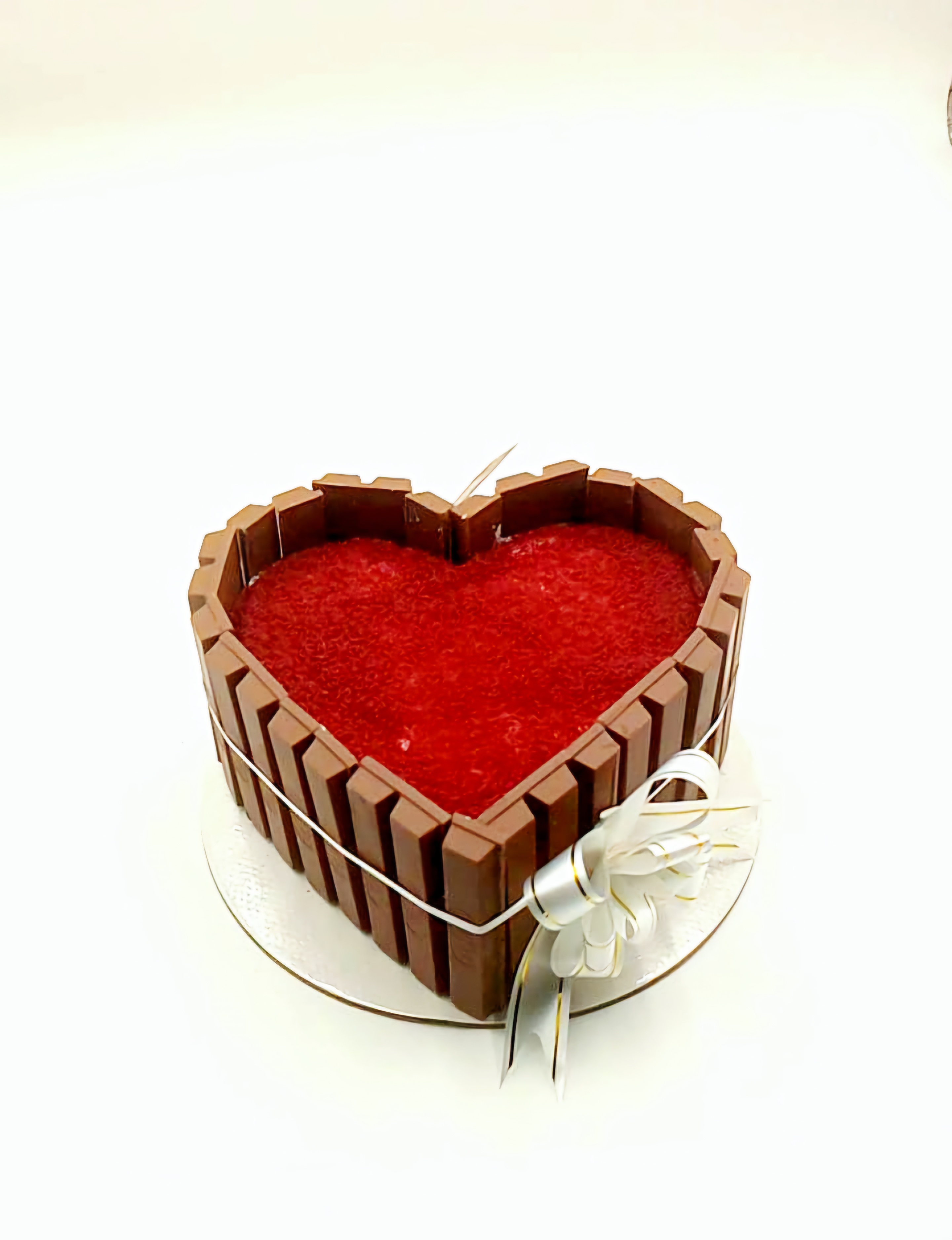 Kitkat Redvelvet Heart Shape Cake