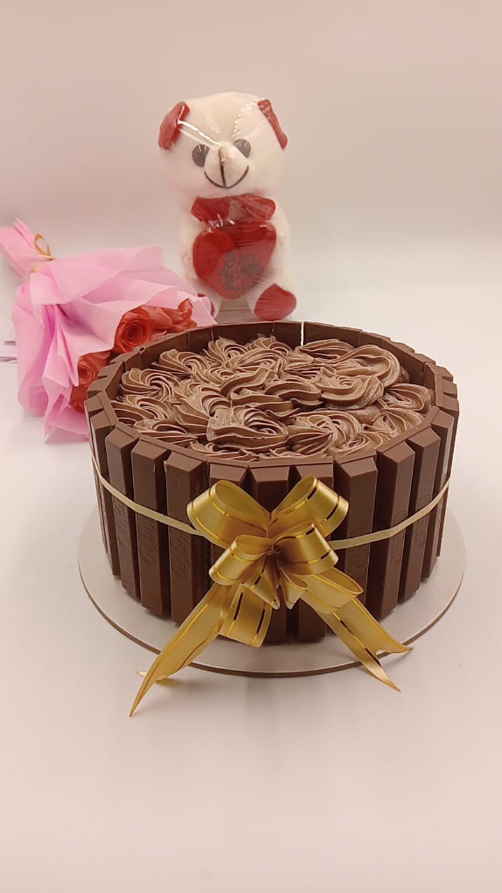 Kit-kat Nutella Cake Combo